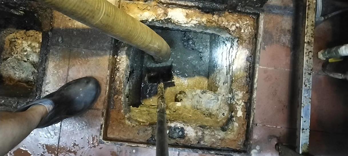 嘉陵污水池清理一般都有毒气，怎么预防中毒呢？